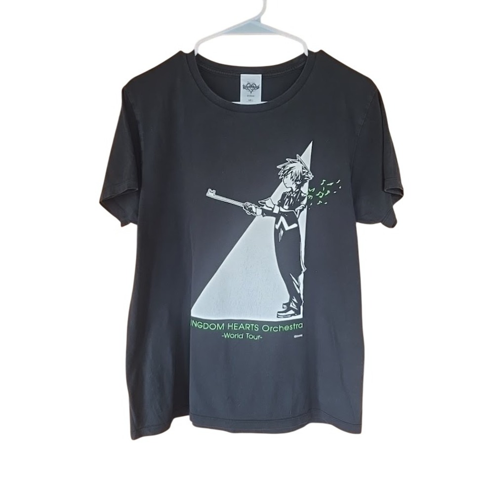 Kingdom Hearts Black Orchestra World Tour Sora Graphic Tshirt M Limited Gamer‎